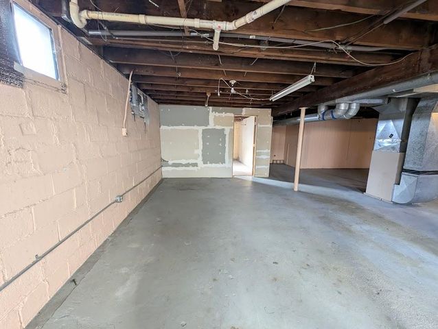 110 Marquette Street, Bay City, MI 48706