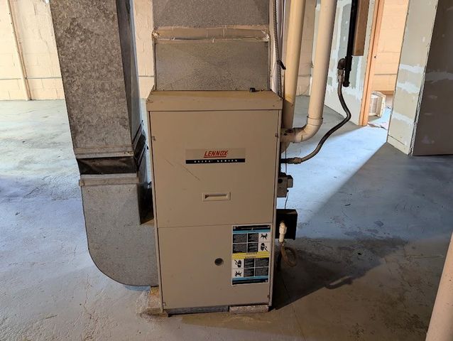 110 Marquette Street, Bay City, MI 48706