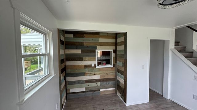 4211 CARNEY Avenue, Erie, PA 16510