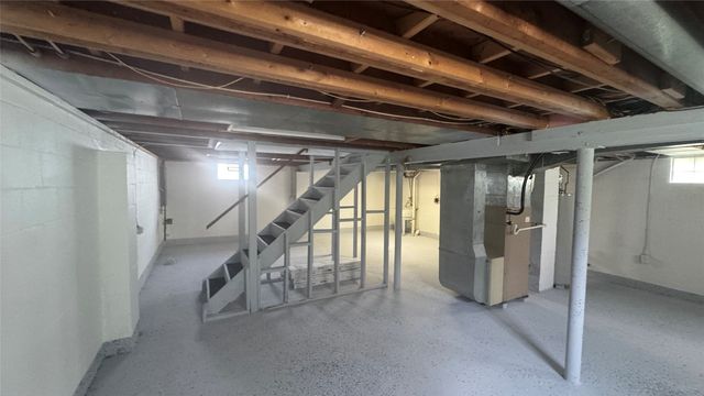 4211 CARNEY Avenue, Erie, PA 16510