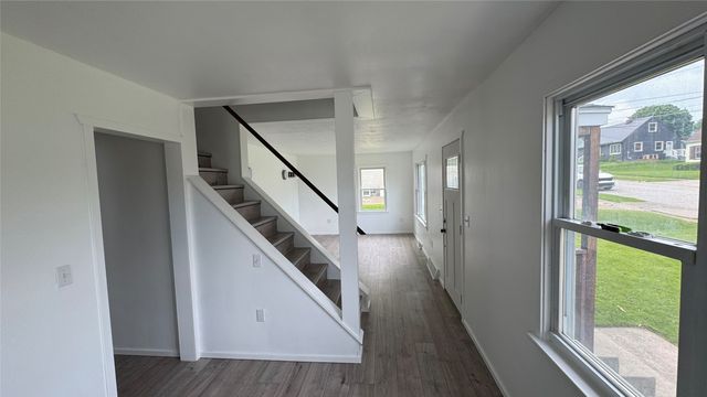 4211 CARNEY Avenue, Erie, PA 16510