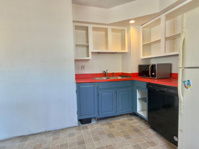 878 22nd Avenue SE, Minneapolis, MN 55414