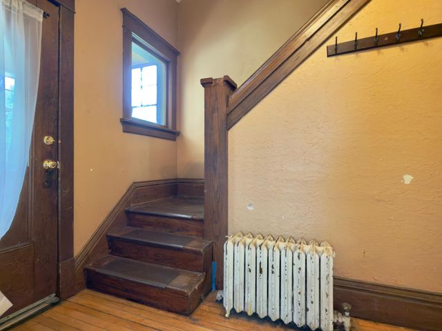 878 22nd Avenue SE, Minneapolis, MN 55414