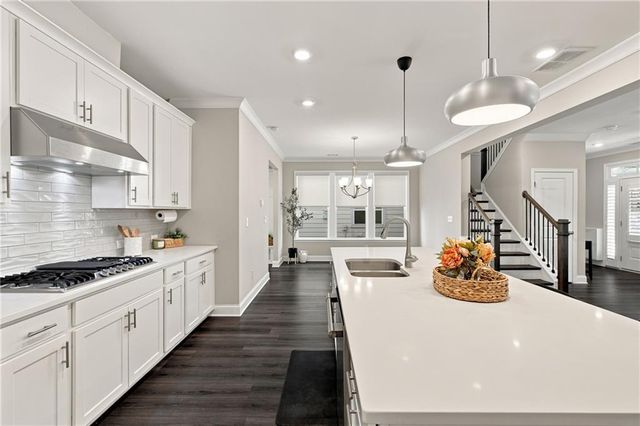 618 Finley Street, Suwanee, GA 30024