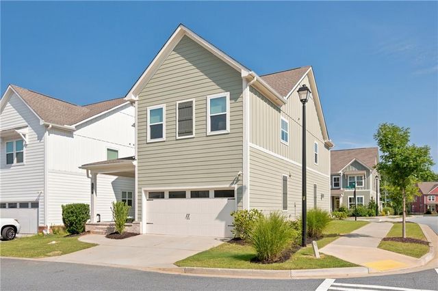 618 Finley Street, Suwanee, GA 30024