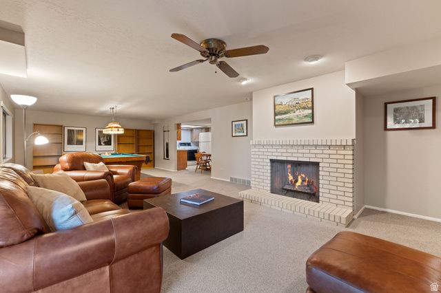 1584 S SUNSET OAKS DR, Salt Lake City, UT 84108