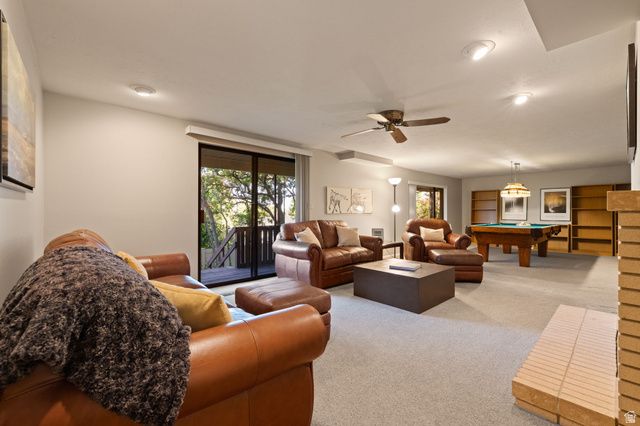 1584 S SUNSET OAKS DR, Salt Lake City, UT 84108