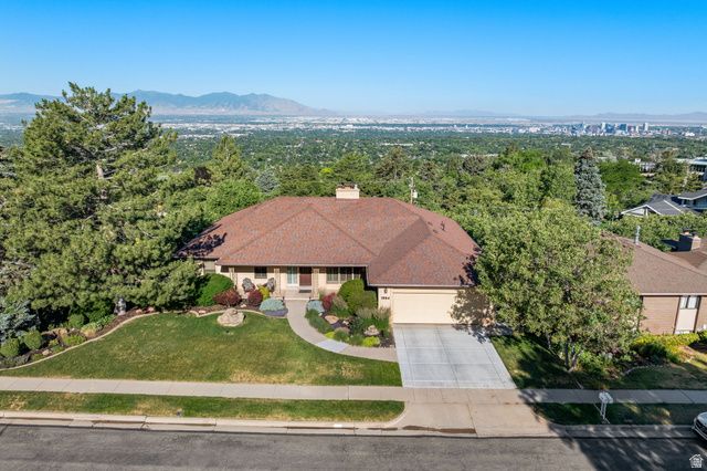 1584 S SUNSET OAKS DR, Salt Lake City, UT 84108
