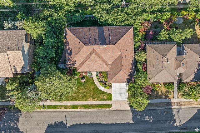 1584 S SUNSET OAKS DR, Salt Lake City, UT 84108