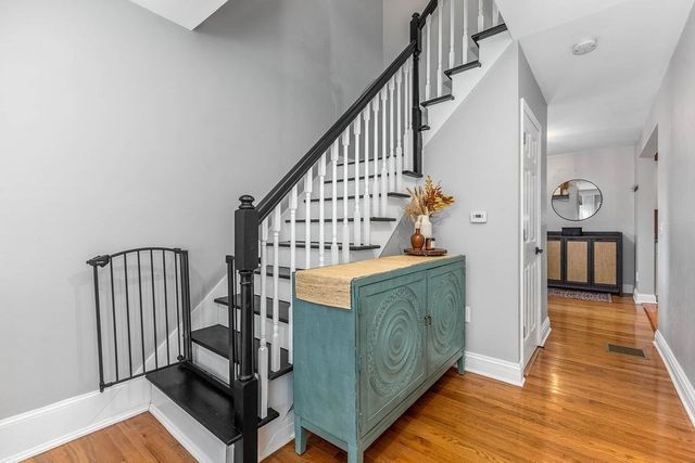 941 S Precinct Street, Taunton, MA 02718