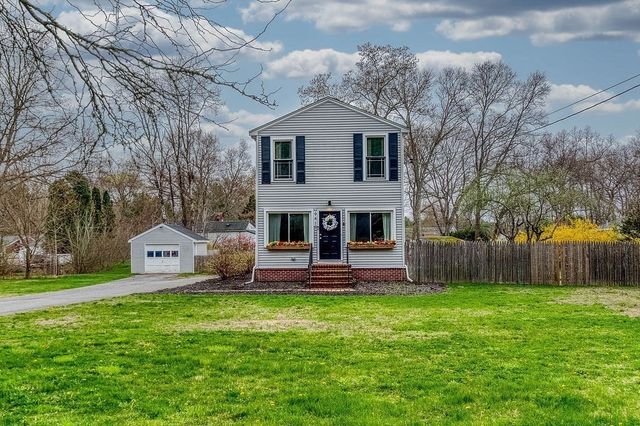 941 S Precinct Street, Taunton, MA 02718