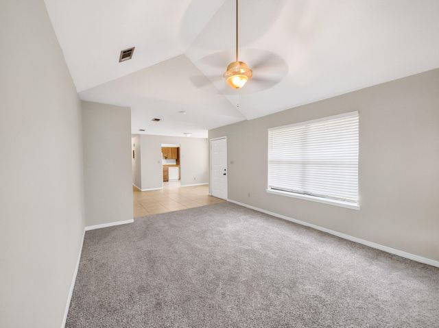 1825 Hunters Path, Fort Walton Beach, FL 32547
