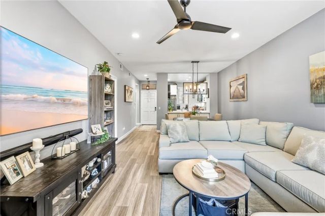 20191 Cape Coral 114, Huntington Beach, CA 92646