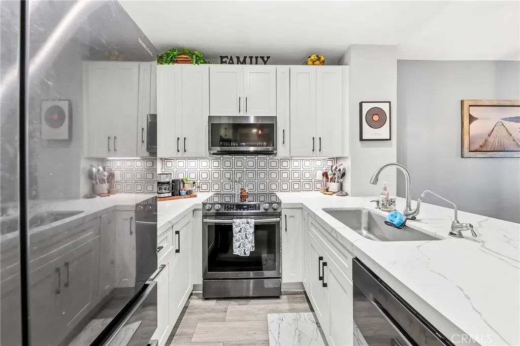 20191 Cape Coral 114, Huntington Beach, CA 92646