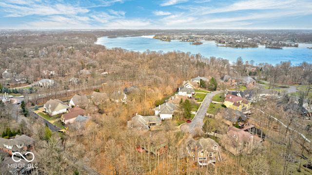 12214 Ridgeside Road, Indianapolis, IN 46256