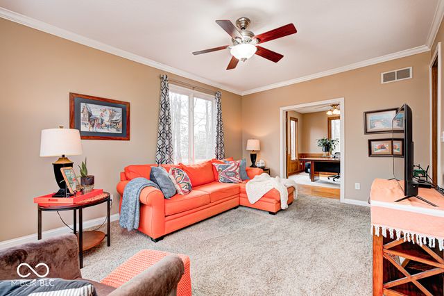 12214 Ridgeside Road, Indianapolis, IN 46256