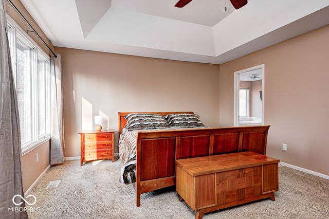 12214 Ridgeside Road, Indianapolis, IN 46256