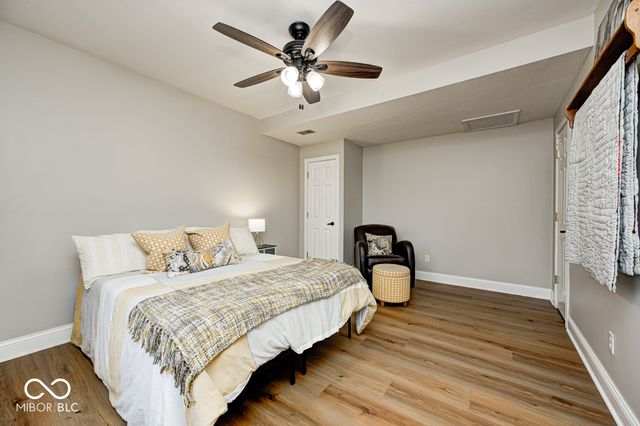 12214 Ridgeside Road, Indianapolis, IN 46256