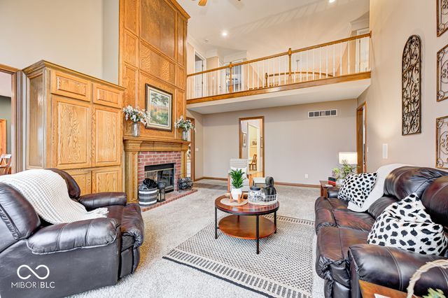 12214 Ridgeside Road, Indianapolis, IN 46256