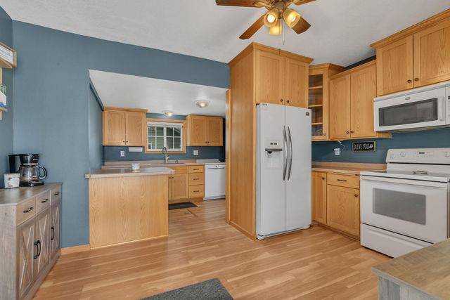 209 E James Street, Paynesville, MN 56362