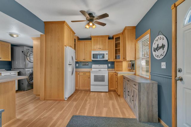 209 E James Street, Paynesville, MN 56362