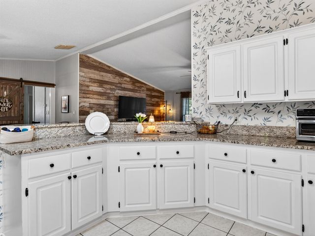 107 Lakeview Drive, Inman, SC 29349