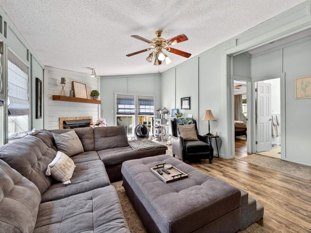 107 Lakeview Drive, Inman, SC 29349