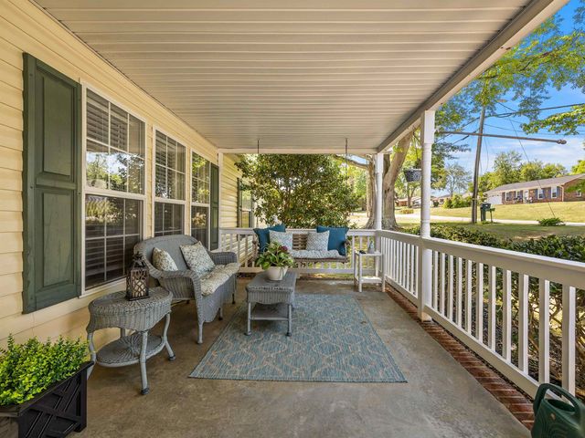 107 Lakeview Drive, Inman, SC 29349