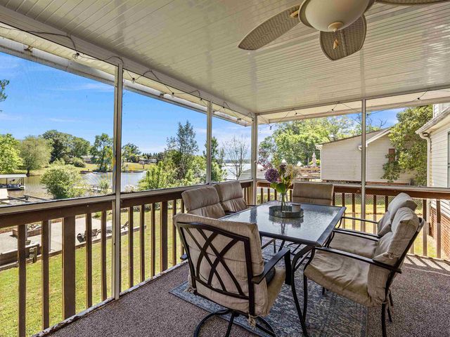 107 Lakeview Drive, Inman, SC 29349