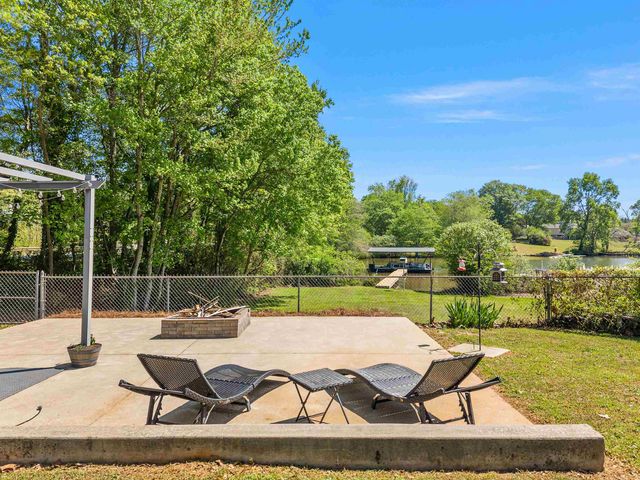 107 Lakeview Drive, Inman, SC 29349