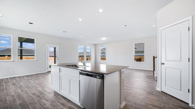 208 Stein RD, Georgetown, TX 78626