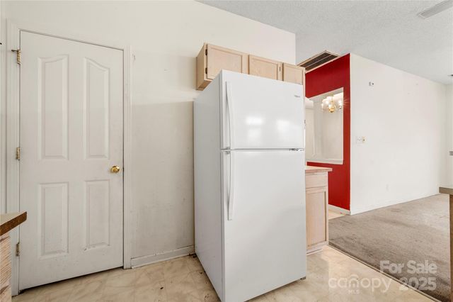 4033 Lakota Court, Charlotte, NC 28269
