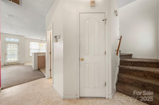 4033 Lakota Court, Charlotte, NC 28269