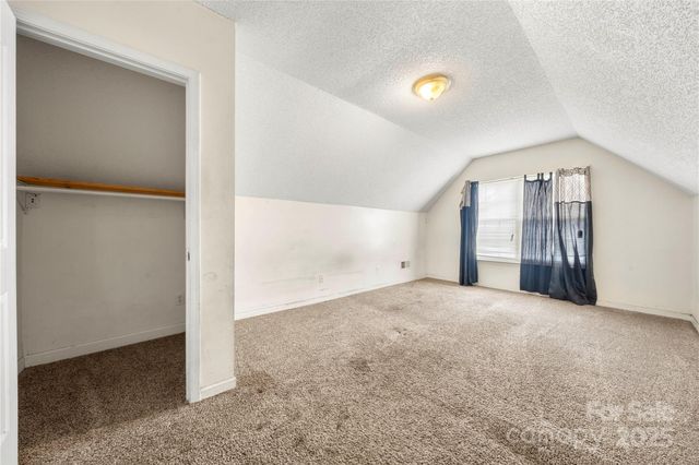 4033 Lakota Court, Charlotte, NC 28269