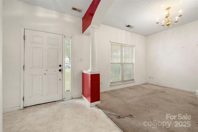 4033 Lakota Court, Charlotte, NC 28269