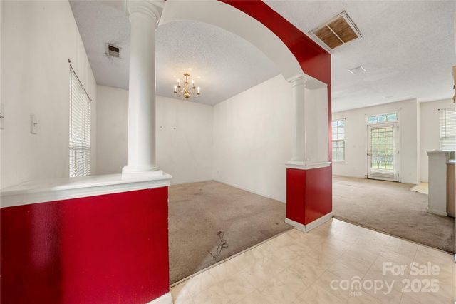 4033 Lakota Court, Charlotte, NC 28269