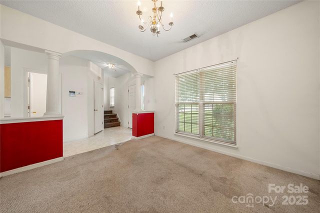 4033 Lakota Court, Charlotte, NC 28269