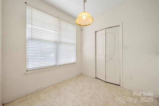 4033 Lakota Court, Charlotte, NC 28269