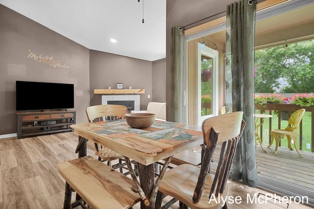 3240 Sunrise Street SE, Grand Rapids, MI 49508