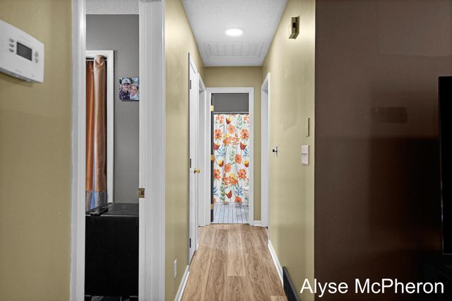 3240 Sunrise Street SE, Grand Rapids, MI 49508