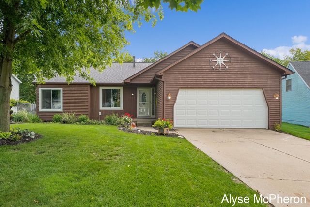 3240 Sunrise Street SE, Grand Rapids, MI 49508