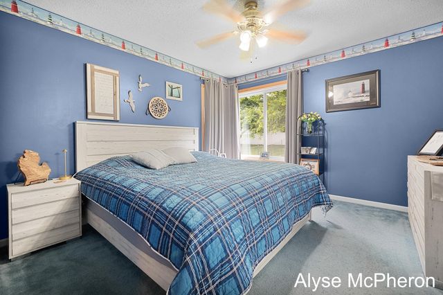 3240 Sunrise Street SE, Grand Rapids, MI 49508