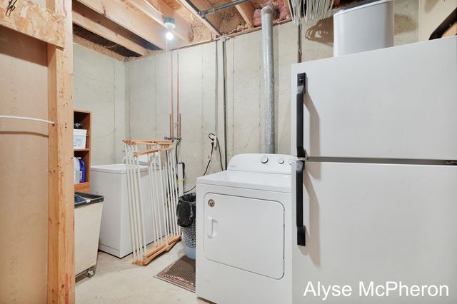 3240 Sunrise Street SE, Grand Rapids, MI 49508