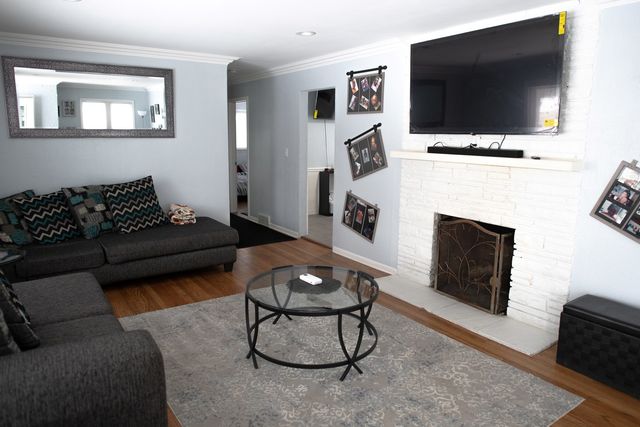 6016 Charles Street, Rockford, IL 61108