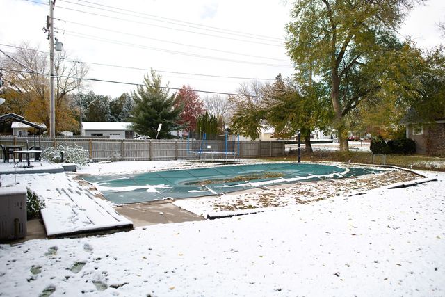 6016 Charles Street, Rockford, IL 61108