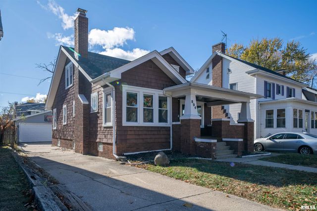 804 W MEADOWS Place, Peoria, IL 61604