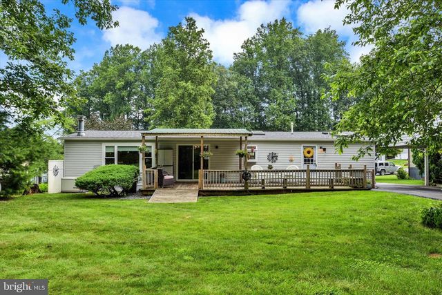 314 MAPLE AVE, Manheim, PA 17545