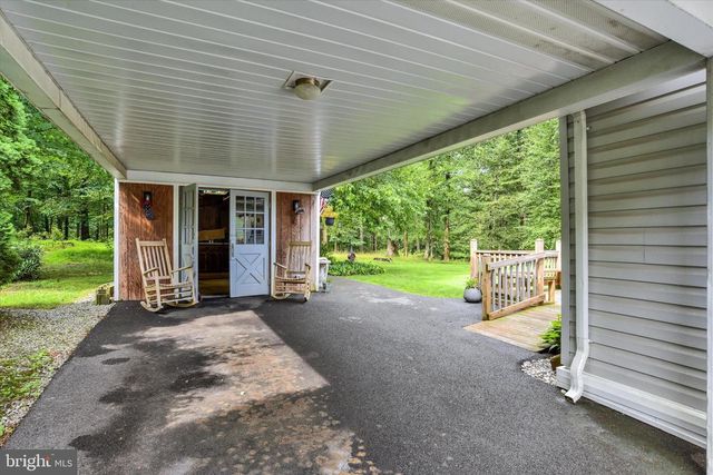 314 MAPLE AVE, Manheim, PA 17545