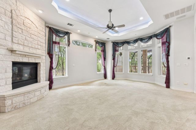 142 Llano CT, Cedar Creek, TX 78612