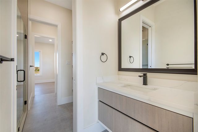 100 Old Vineyard Lane, Heath, TX 75032